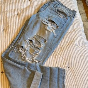 American Eagle Tomgirl Jeans